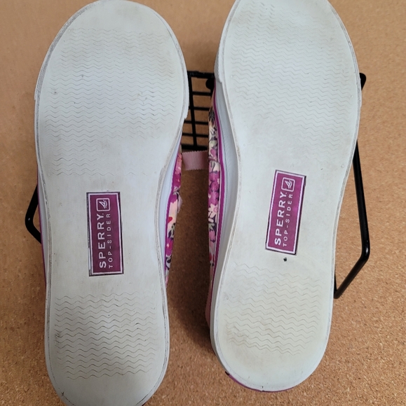 Sperry top sider womens shoes floral print
Size 6M - Picture 2 of 7